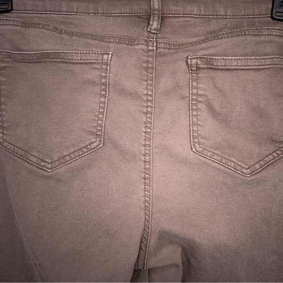 Size 10 David Bitton Buffalo Brown Stretch Jeans Soft Denim Neutral - Picture 9 of 13